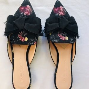 Club Monaco flat slides size 39.5